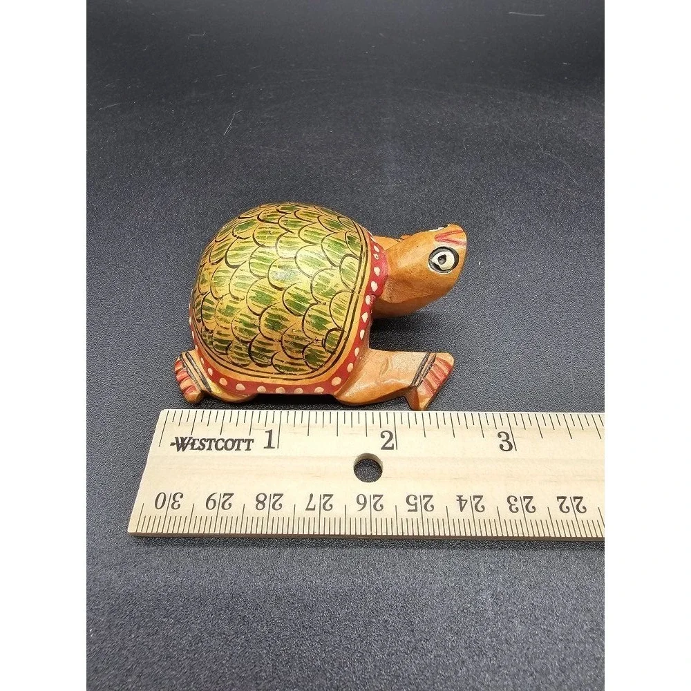 Hand Carved Hand Painted Folk‎ Art Wooden Turtle Figurine